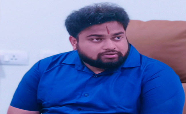 charan.jpg