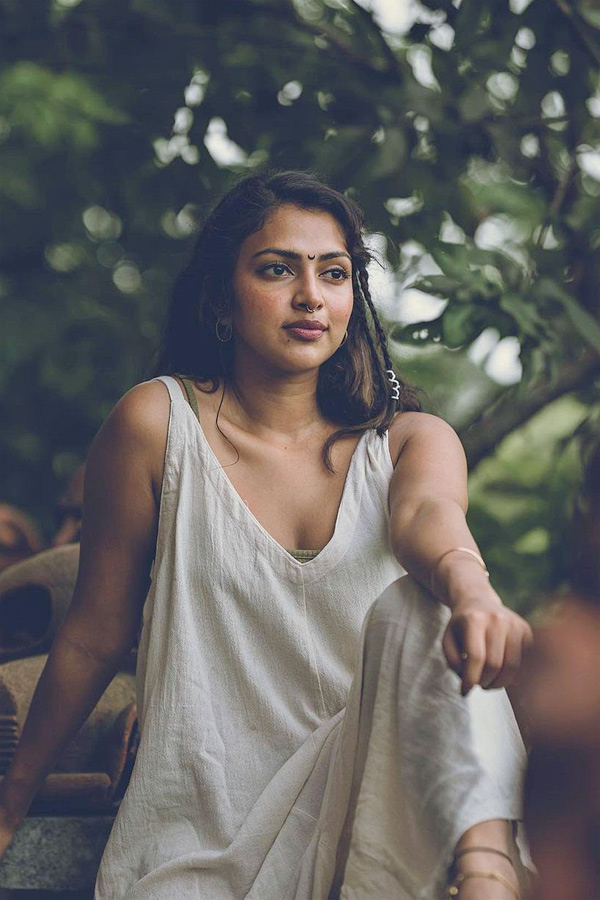 Indian_20Actress_20Amala_20Paul_20Without_20No_20Makeup_20Photos_2.jpg 3