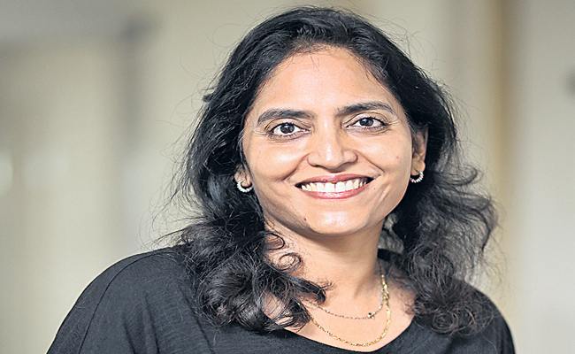 supriya.jpg