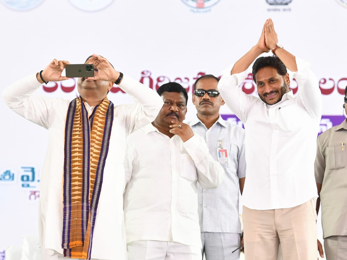 AP_20CM_20YS_20Jagan_20Visit_20Vizianagaram_20District_20Photos_13.jpg 34