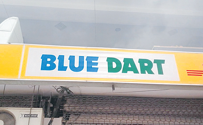 BLUE-DART.jpg