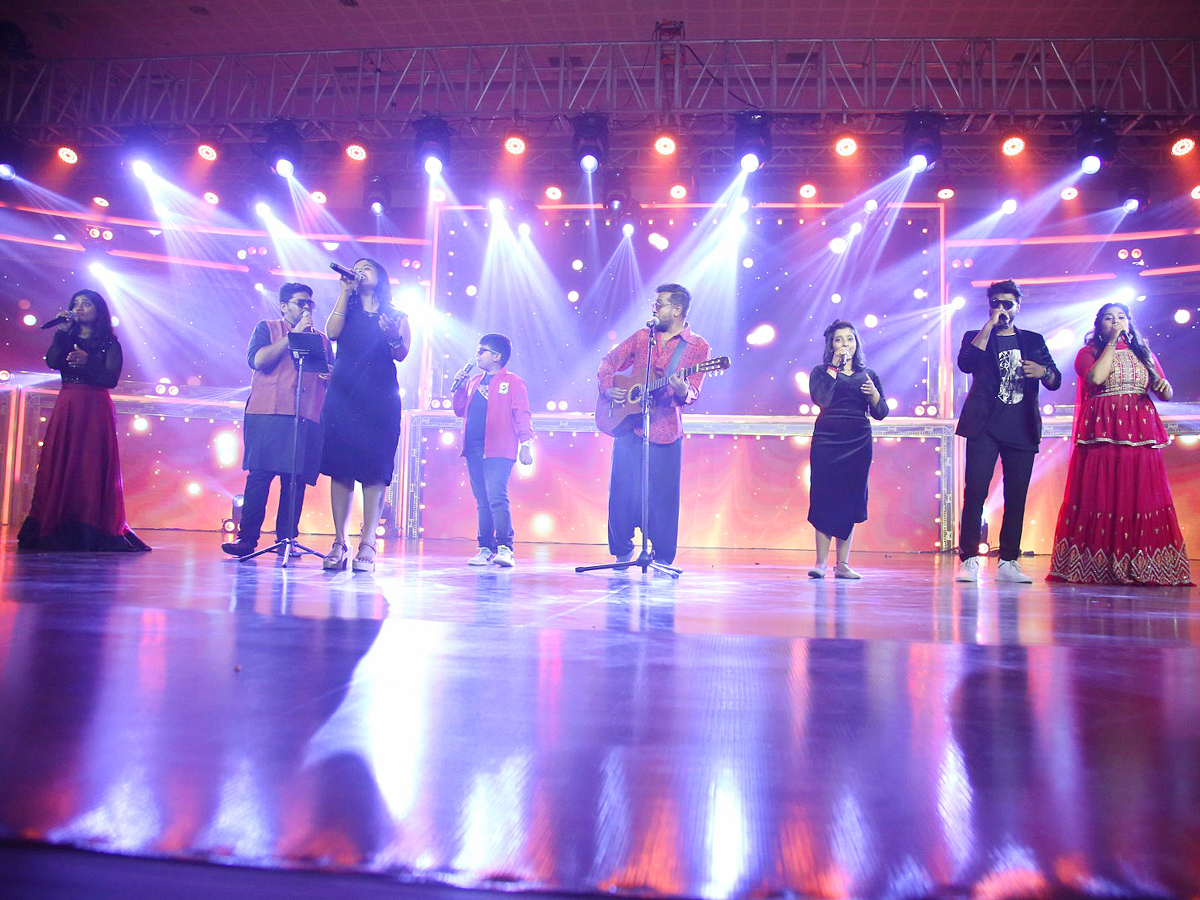 Chandramukhi_202_20Pre_20Release_20Event_20PHotos_26.jpg 27
