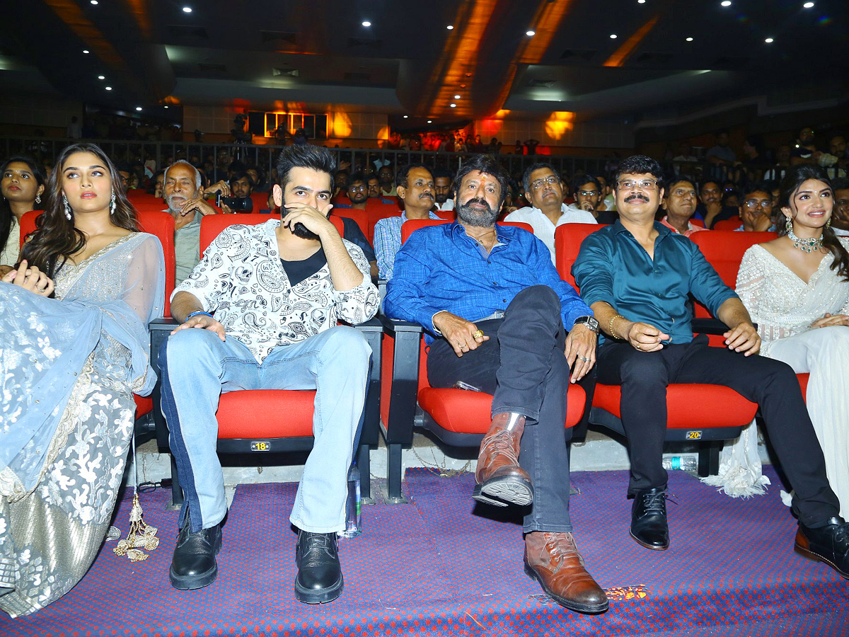 Skanda_20Pre_20Release_20Event_20photos_6.jpg 7
