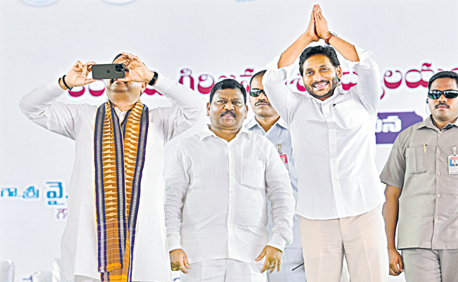 jagan11.jpg