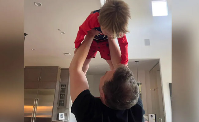 Elon-Musk-Son_0.jpg