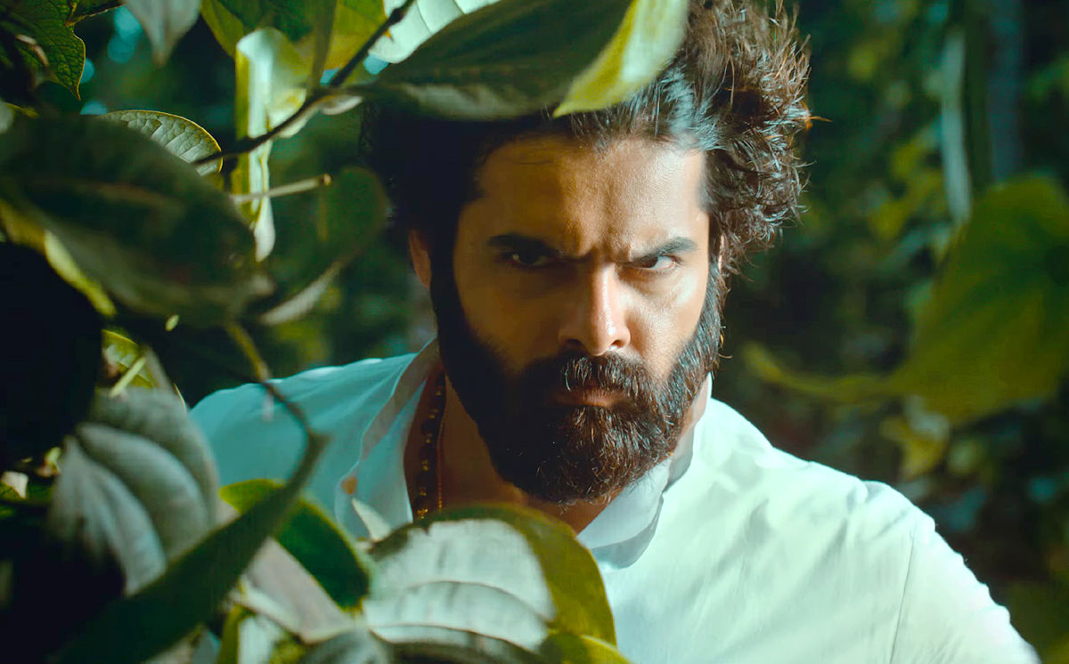 Ram_20Pothineni_20Skanda_20Movie_20HD_20Stills-27.jpg 12