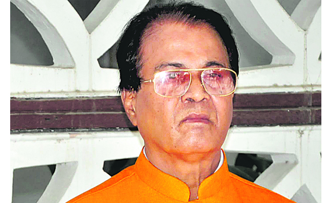 ravindra_20naik.jpg