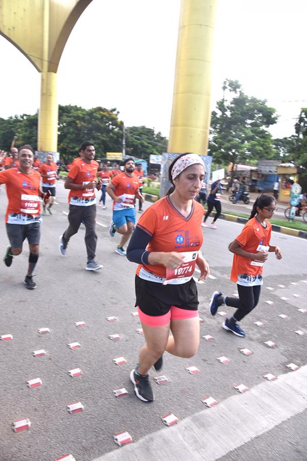The_20half_20marathon_20ended_20at_20Gachibowli_20Stadium-16.jpg 13