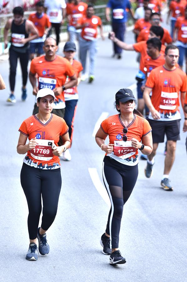 The_20half_20marathon_20ended_20at_20Gachibowli_20Stadium-17.jpg 14