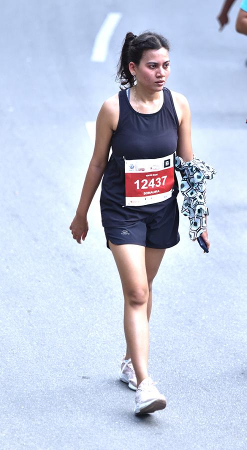 The_20half_20marathon_20ended_20at_20Gachibowli_20Stadium-27.jpg 21