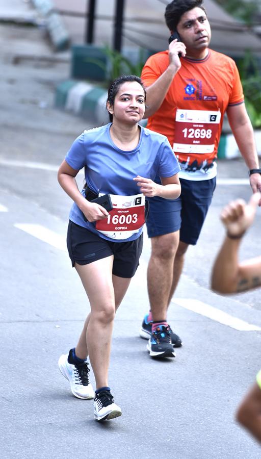 The_20half_20marathon_20ended_20at_20Gachibowli_20Stadium-29.jpg 22