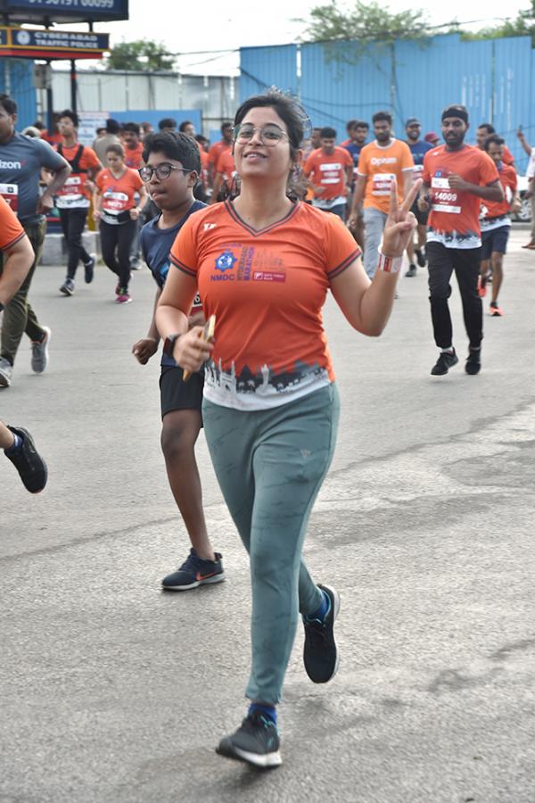 The_20half_20marathon_20ended_20at_20Gachibowli_20Stadium-36.jpg 29