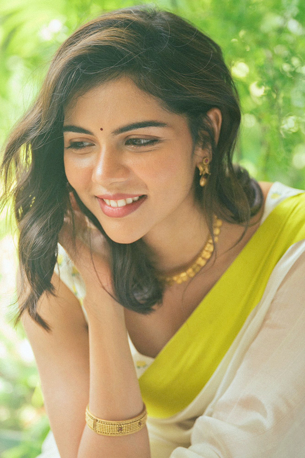 Celebrities_20Onam_20Celebrations_20PHotos_7.jpg 8
