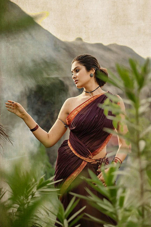 Divi_20Vadthya_20HD_20Latest_20Photos_11.jpg 12