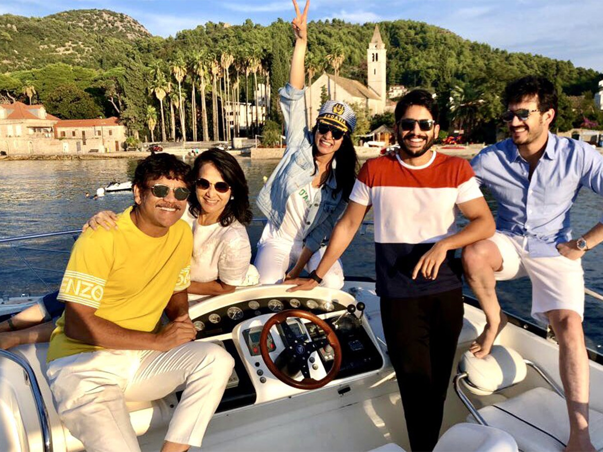 Nagarjuna_20rare_20photos_33.jpg 34