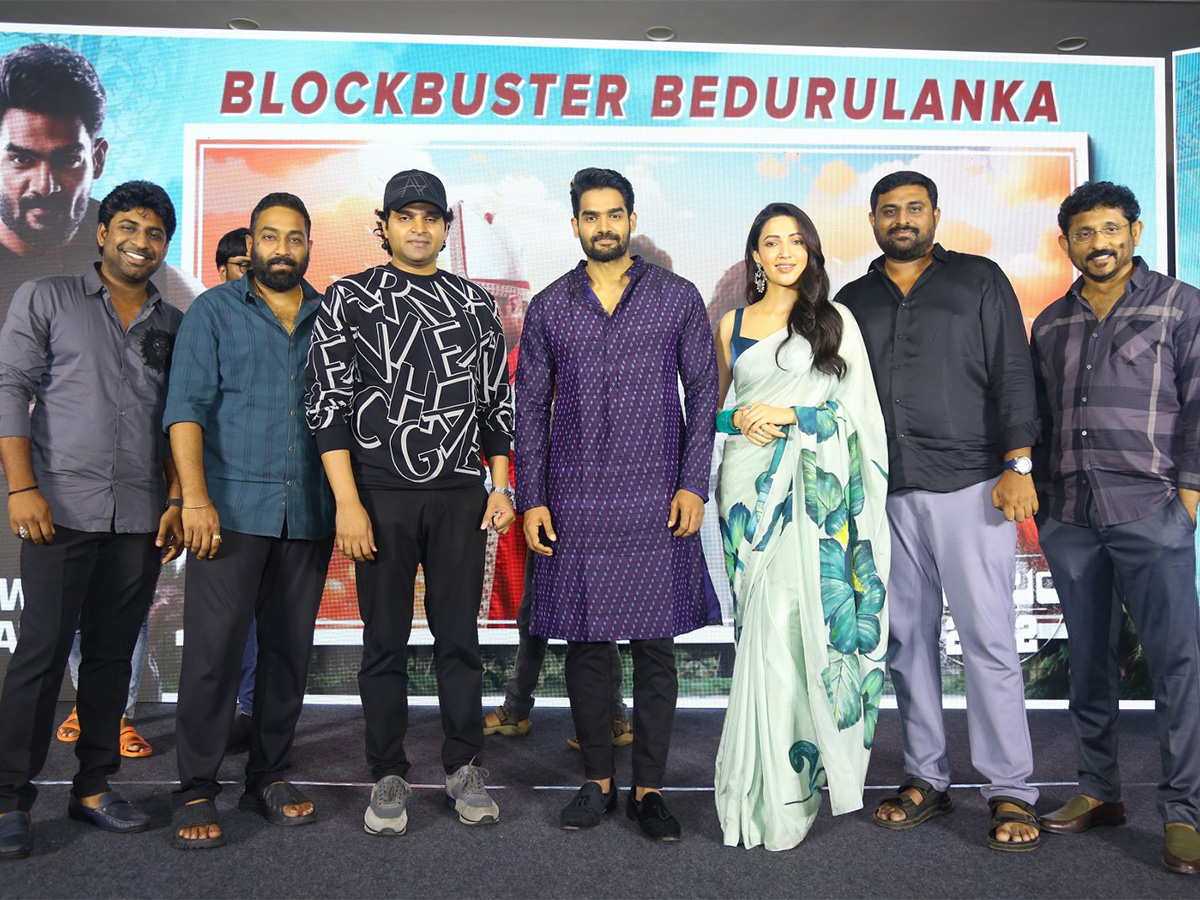 BlockBuster_20Bedurulanka_202012_20Success_20Meet-14.jpg 14