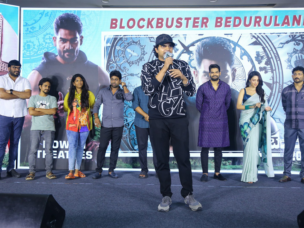 BlockBuster_20Bedurulanka_202012_20Success_20Meet-4.jpg 4