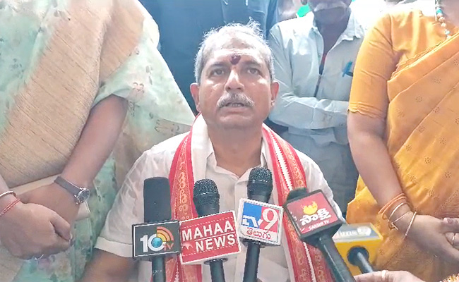 chennamaneni.jpg
