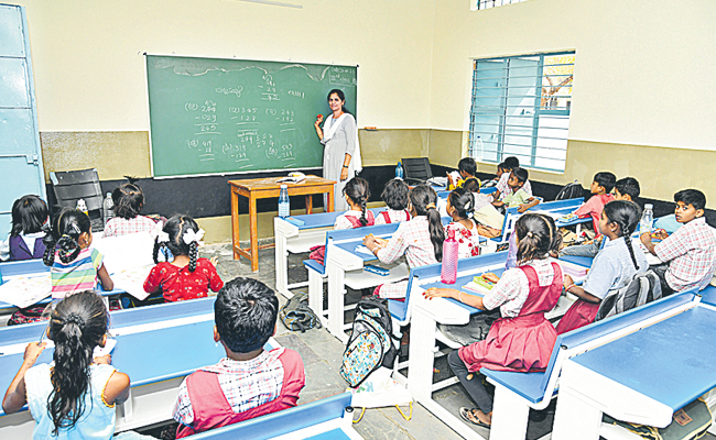 teachers-promotions-transfers.jpg