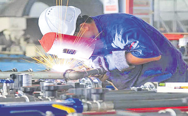 MANUFACTURING-PMI.jpg