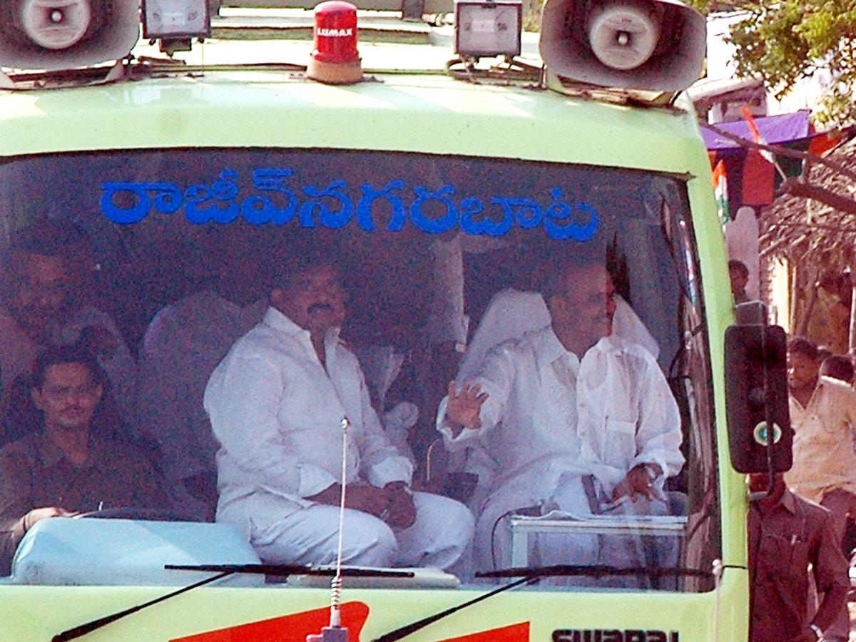 YSR18.jpg 4