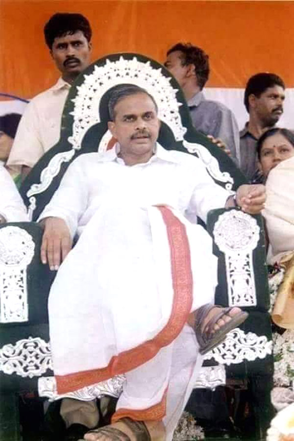 YSR32.jpg 23