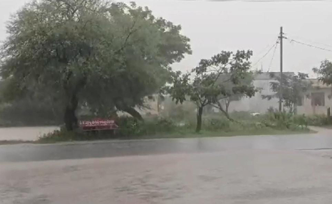 Heavy-Rains-In-Nizamabad.jpg