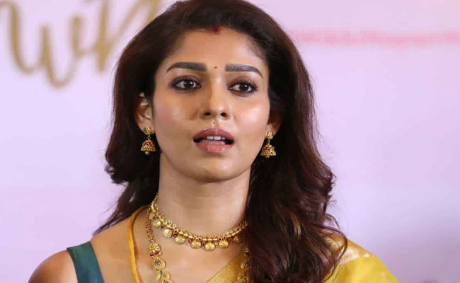 nayana.jpg