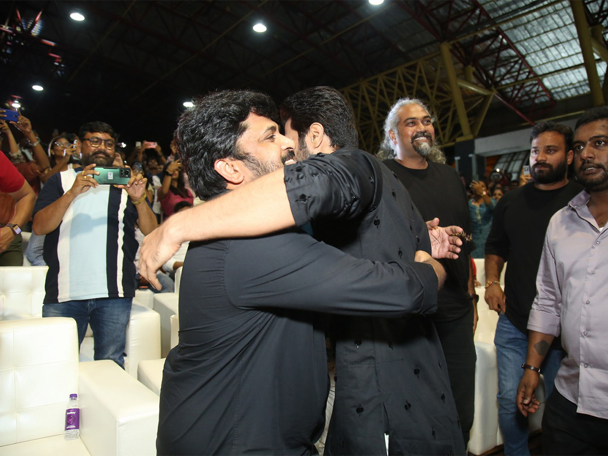 Kushi_20Movie_20Success_20Meet_20at_20Vizag-27.jpg 26