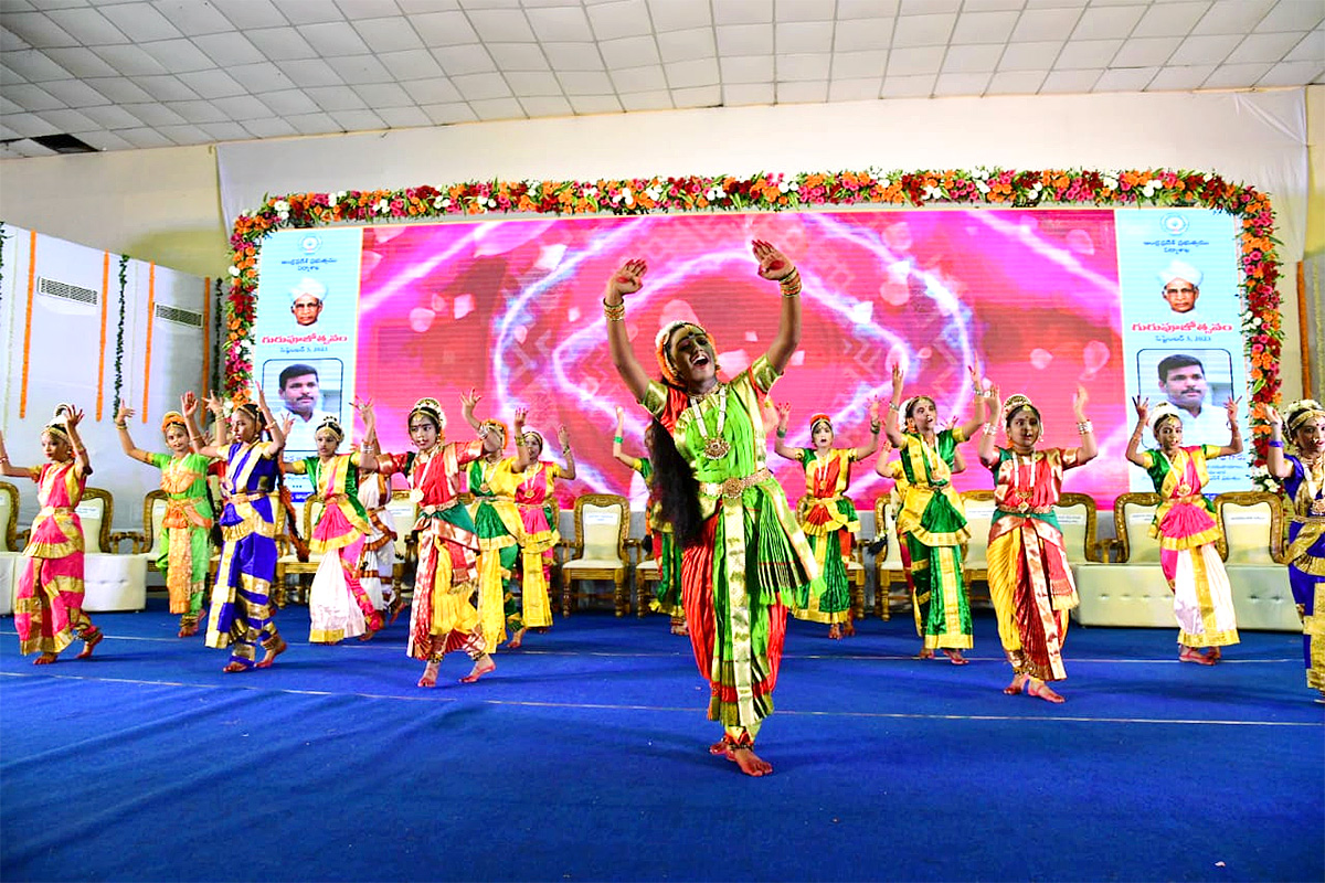 Teachers_20Day_20Celebration_20in_20Visakhapatnam_20Photos-10.jpg 9
