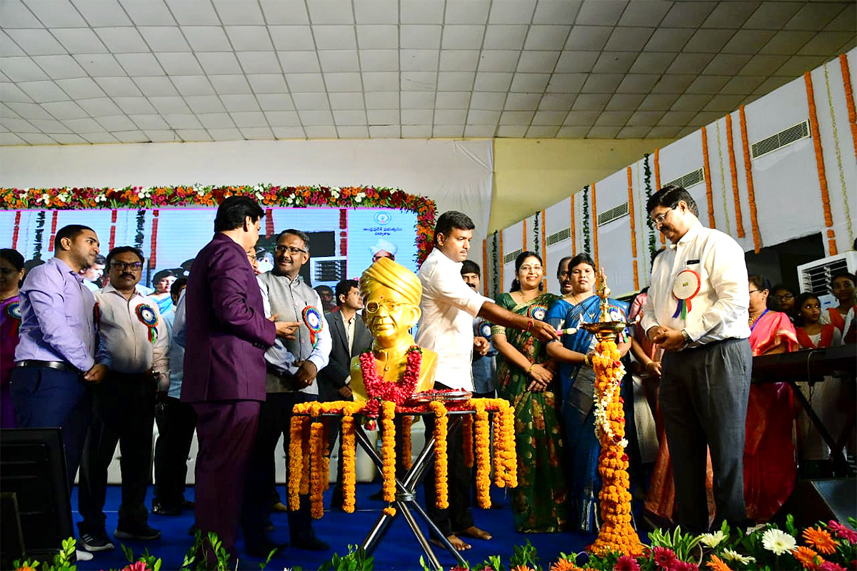 Teachers_20Day_20Celebration_20in_20Visakhapatnam_20Photos-13.jpg 12