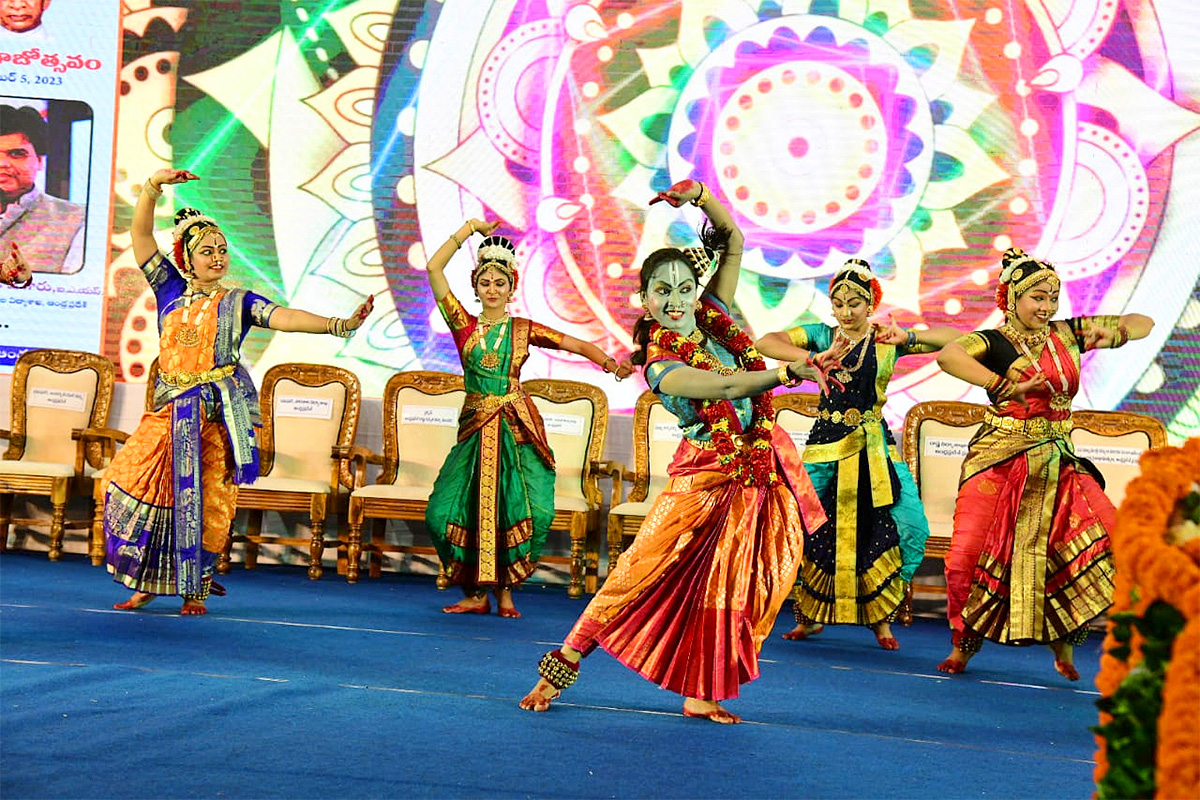 Teachers_20Day_20Celebration_20in_20Visakhapatnam_20Photos-25.jpg 24