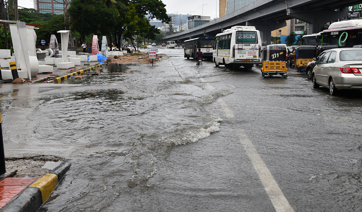 Today_20Hyderabad_20Rains_20Updates_20pics-11.jpg 11