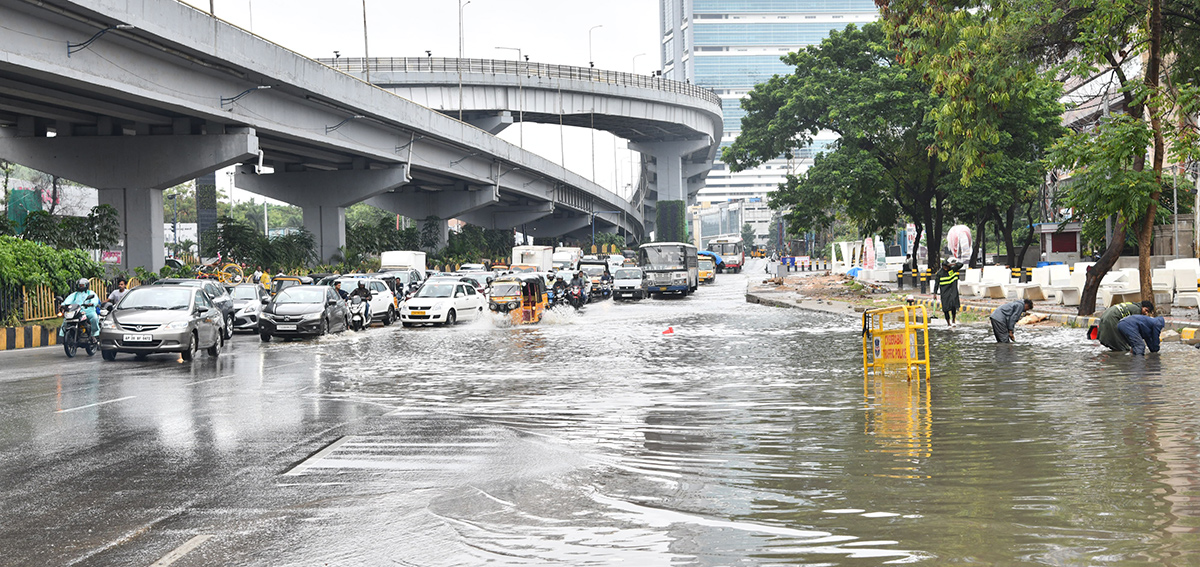 Today_20Hyderabad_20Rains_20Updates_20pics-32.jpg 29