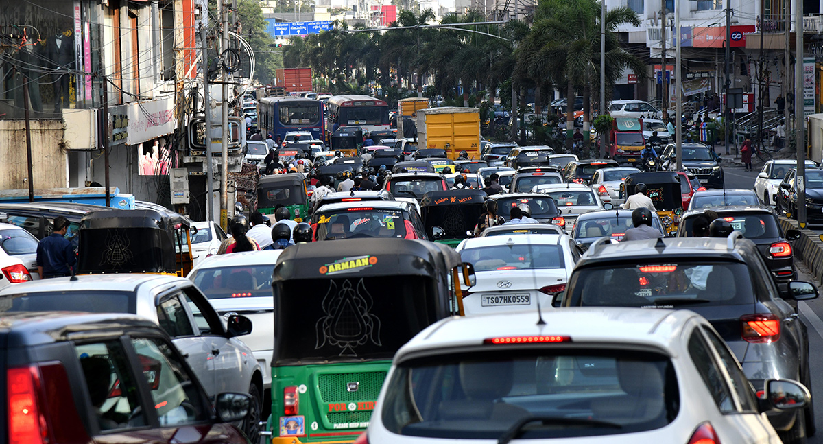 Today_20Hyderabad_20Rains_20Updates_20pics-50.jpg 36