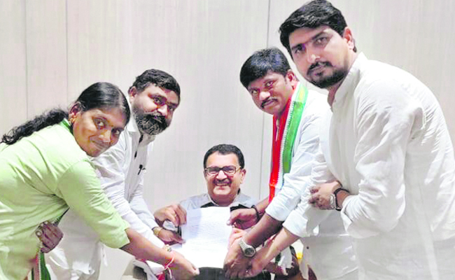 muralidhan.jpg