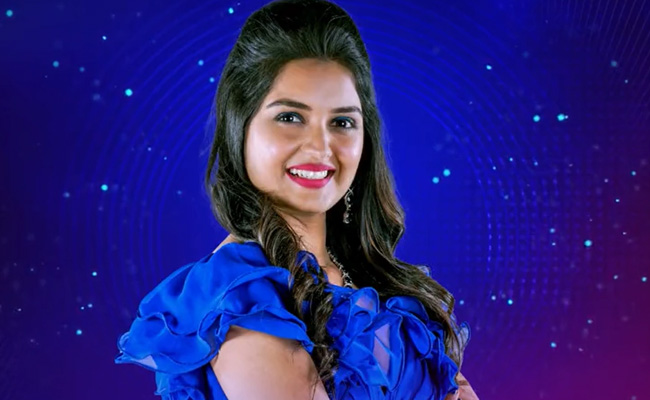 priyanka.jpg 8