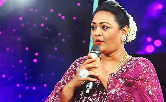 shakeela.jpg 10