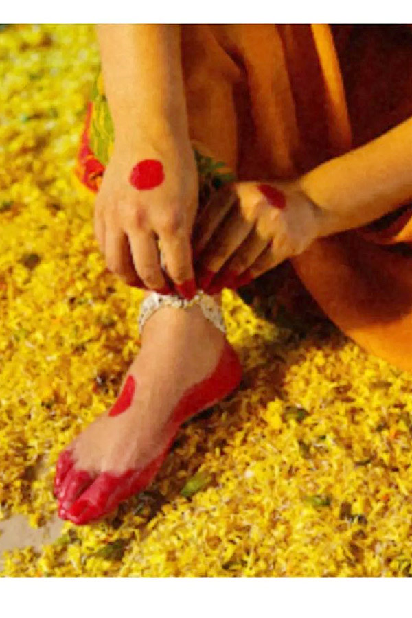 Nithya_20Menon_20New_20Movie_20Chitrangada_20Movie_20Stills_3.jpg 4