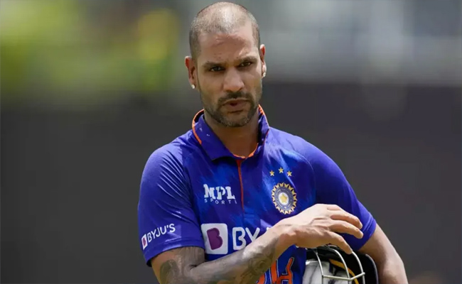 dhawan.jpg