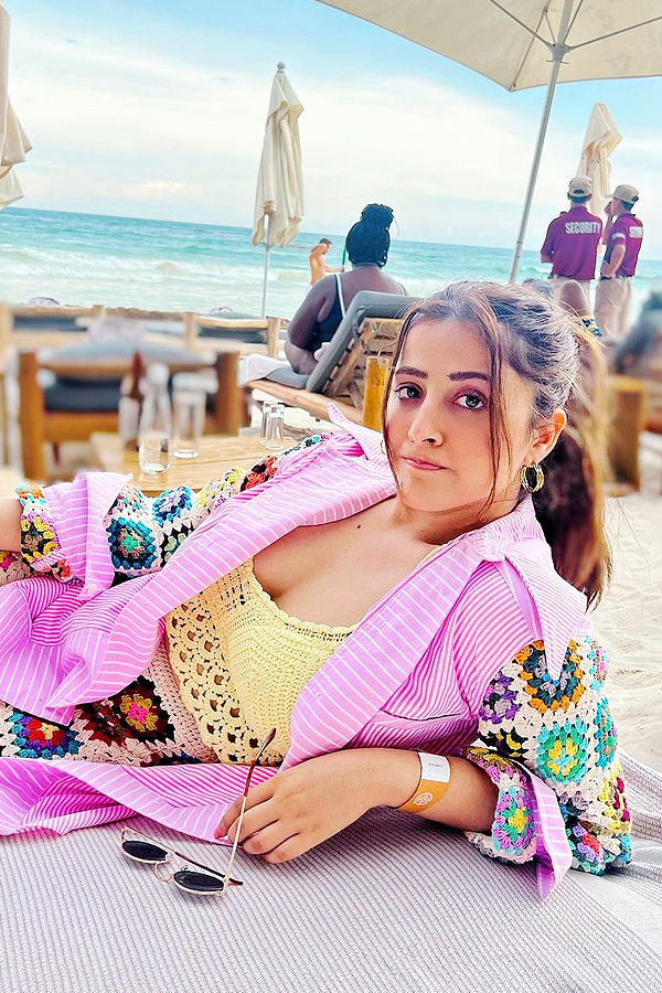 Nupur_20Sanon_20Latest_20Photos_19.jpg 20