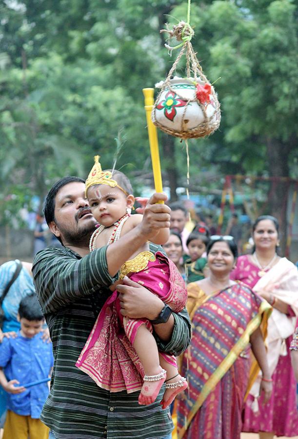 Sri_20Krishnashtami_20Celebrations_20Telugu_20States-19.jpg 20