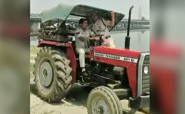 tractor_img.jpg