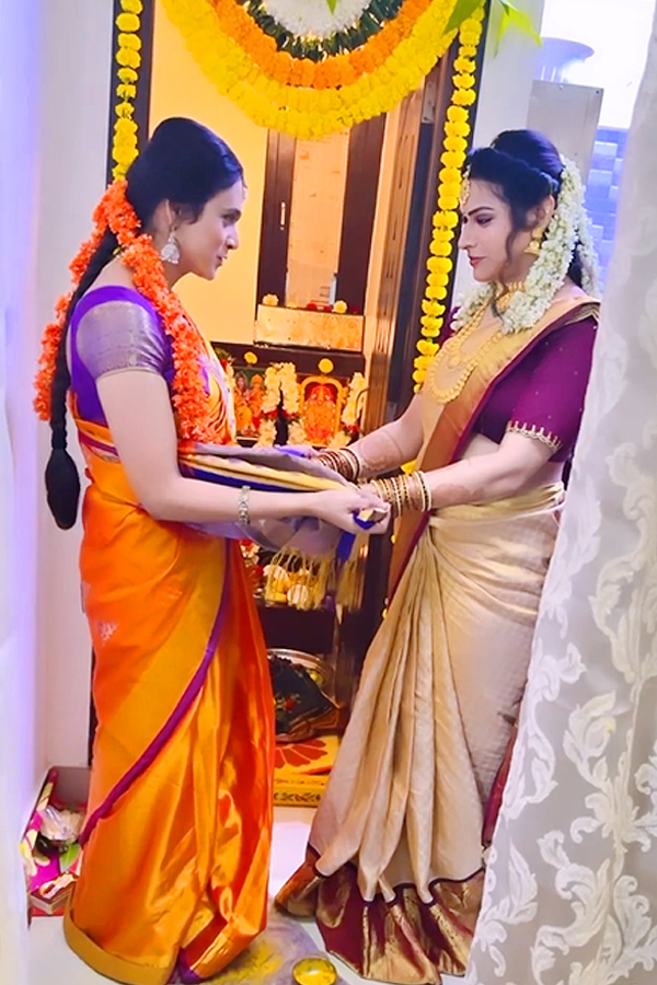 Bigg_20Boss_20contestant_20Priyanka_20Singh_20participated_20in_20Varalakshmi_20Puja_20Photos_11.jpg 12