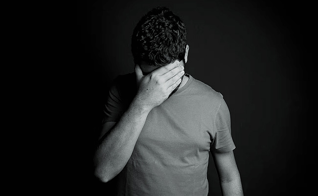 Committed-Suicide-In-Hyderabad.jpg