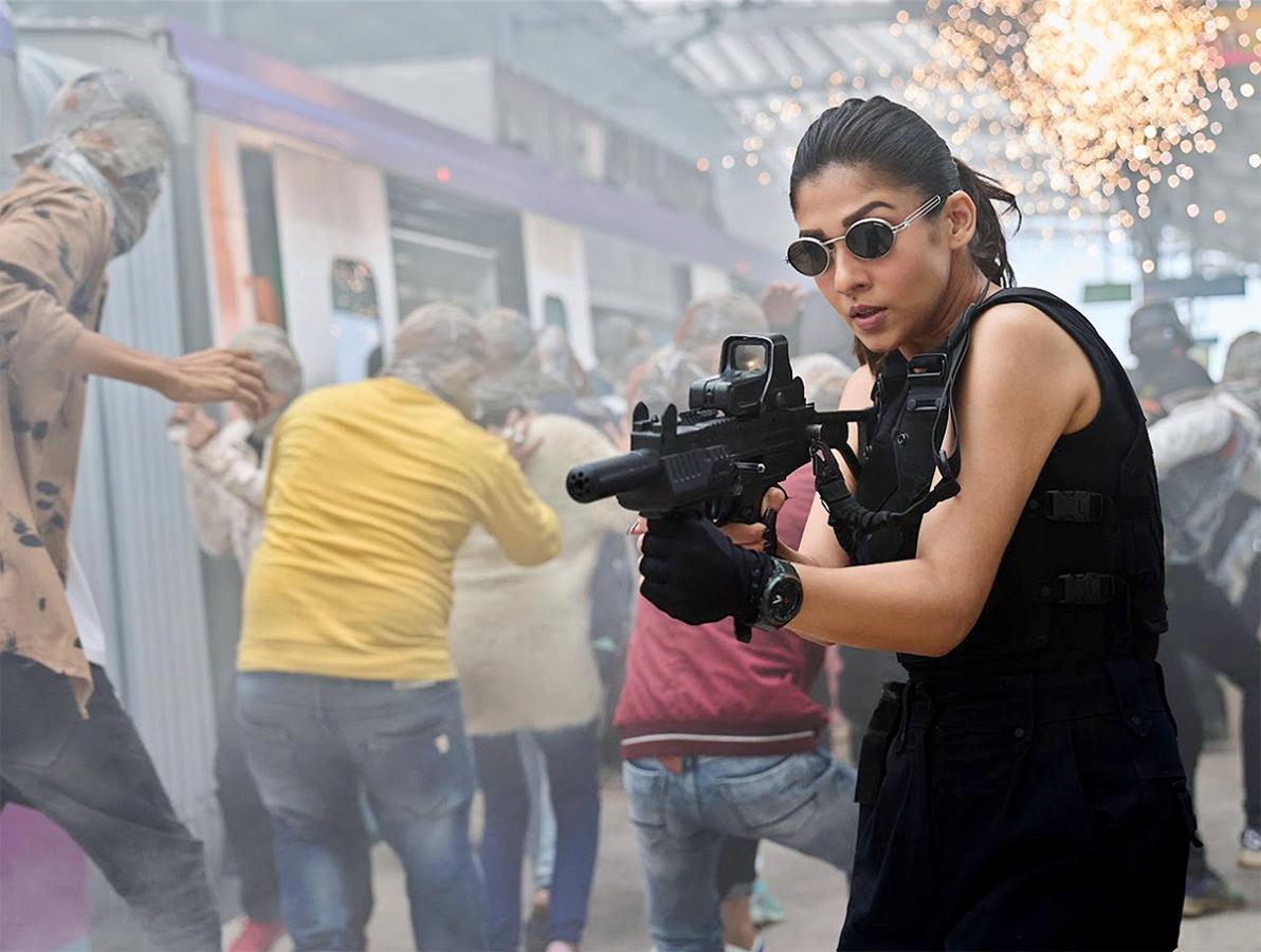 Shah_20Rukh_20Khan_20Jawan_20Movie_20HD_20Images-2.jpg 2