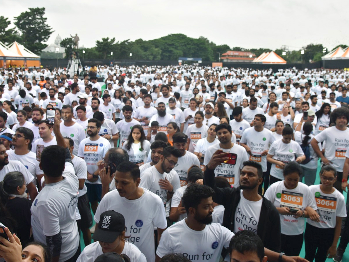 Amazon_20Run_20for_20Change_20Event_20at_20Necklace_20road_20Hyderabad_20Photos_3.jpg 4