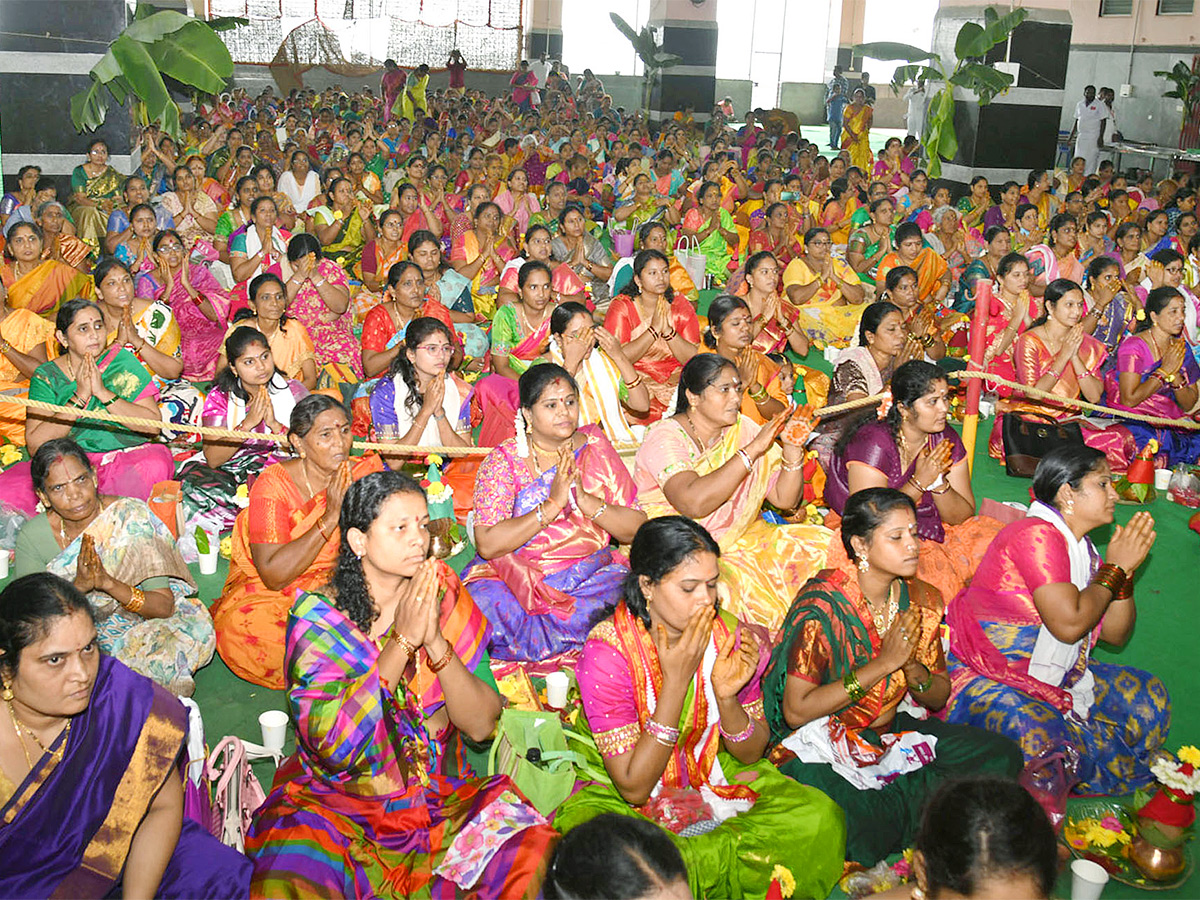 Sravana_20Masam_202023_20Vijayawada_20Kanaka_20Durga_20Temple-1.jpg 1
