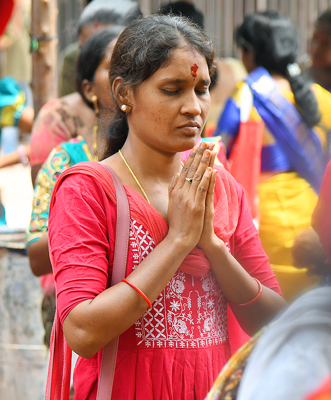 Sravana_20Masam_202023_20Vijayawada_20Kanaka_20Durga_20Temple-17.jpg 15