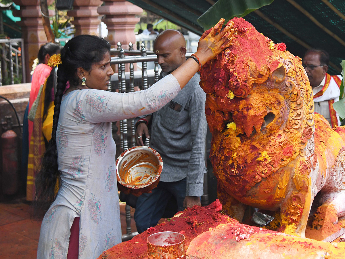 Sravana_20Masam_202023_20Vijayawada_20Kanaka_20Durga_20Temple-6.jpg 6